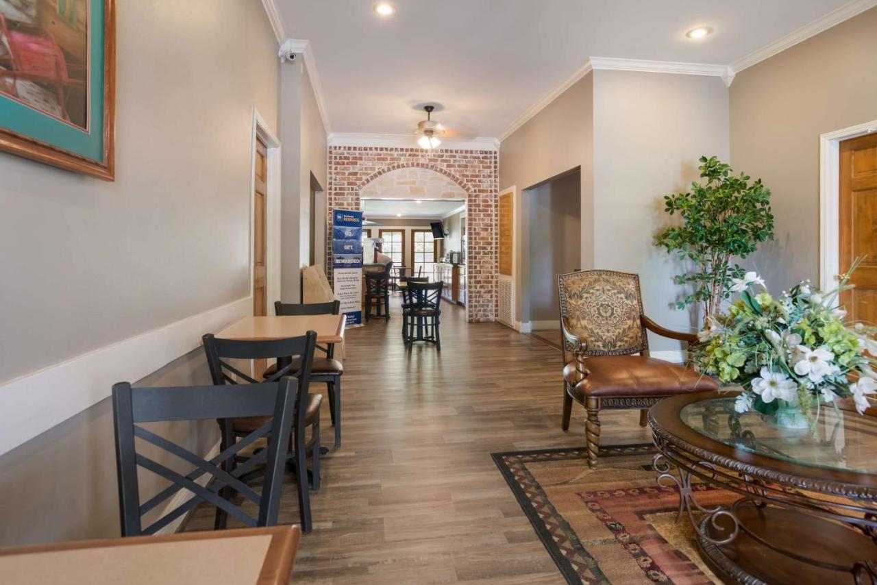 Surestay Hotel By Best Western Leesville Ngoại thất bức ảnh